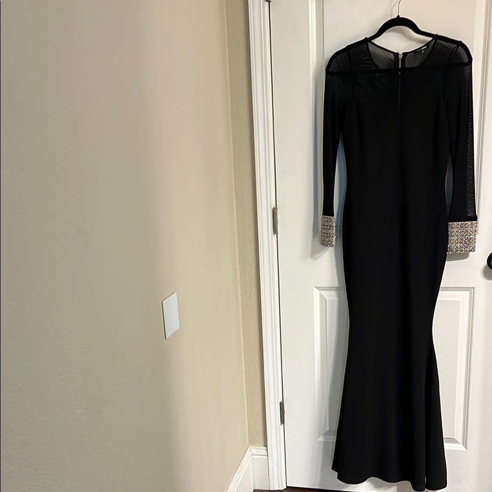 Black Long Sleeve Crew Neck Gown - Picture 2 of 9